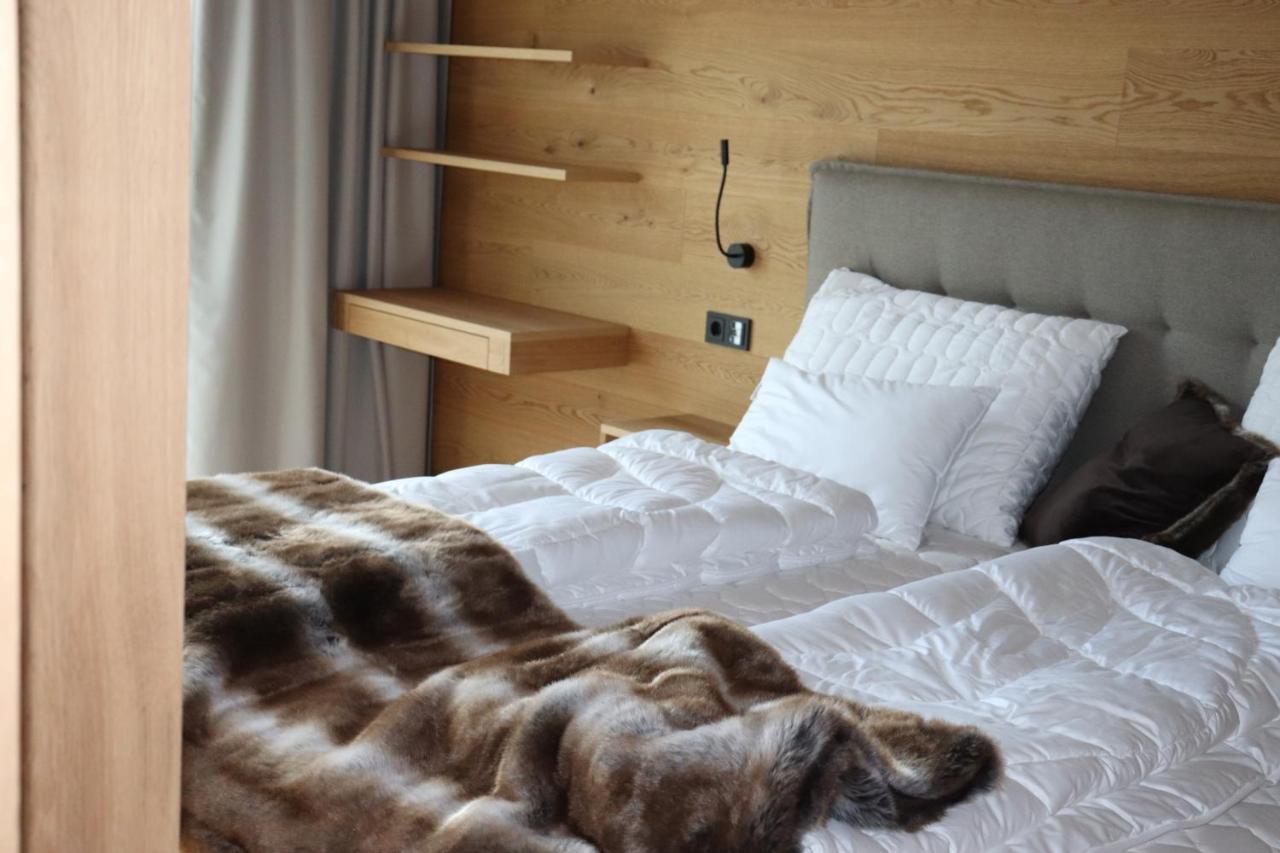 Alpinresortarlberg 1495 - Garni - Fruhstuck In Der Suite Schroecken Ngoại thất bức ảnh